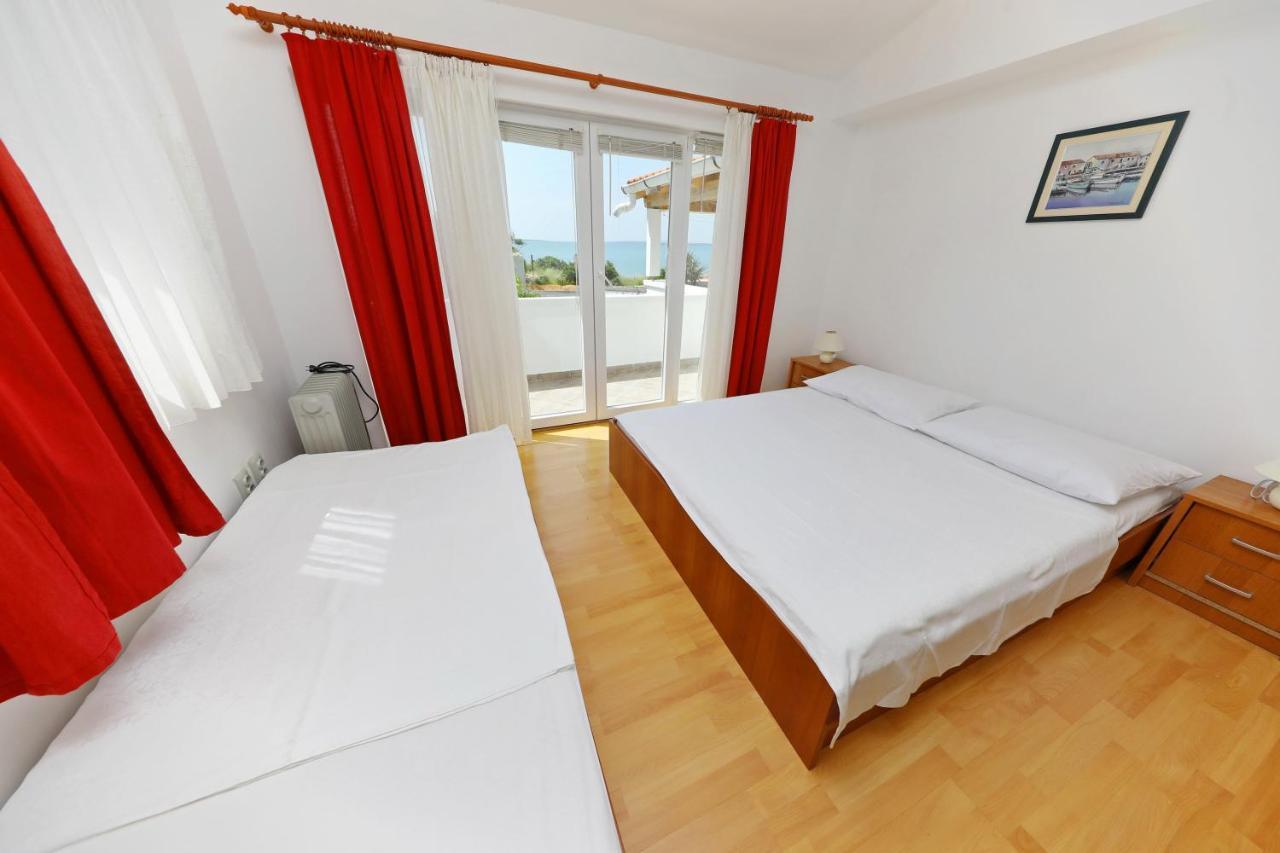 Ap Roko&Dina Apartment Nin Bagian luar foto