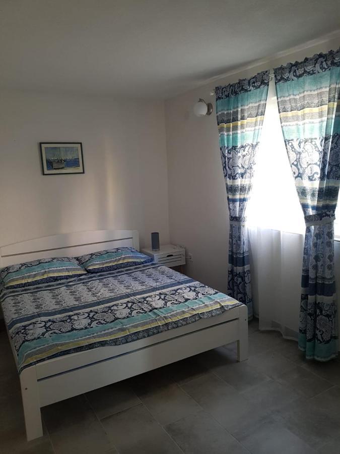 Ap Roko&Dina Apartment Nin Bagian luar foto